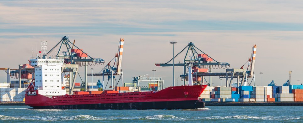 EU state aid rules cover taxation of public ports for profits generated from the handling of shipments of export cargo and import cargo in international trade.